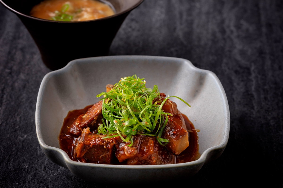 鄧有癸「WAGYU CLUB」和牛涮涮鍋開賣！專人涮肉服務掌握牛肉最佳品嚐時機