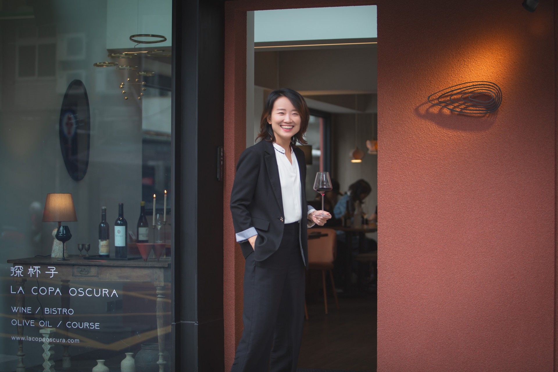 當西班牙風土在台北流轉，慢飲一場午後詩篇——深杯子大安店
