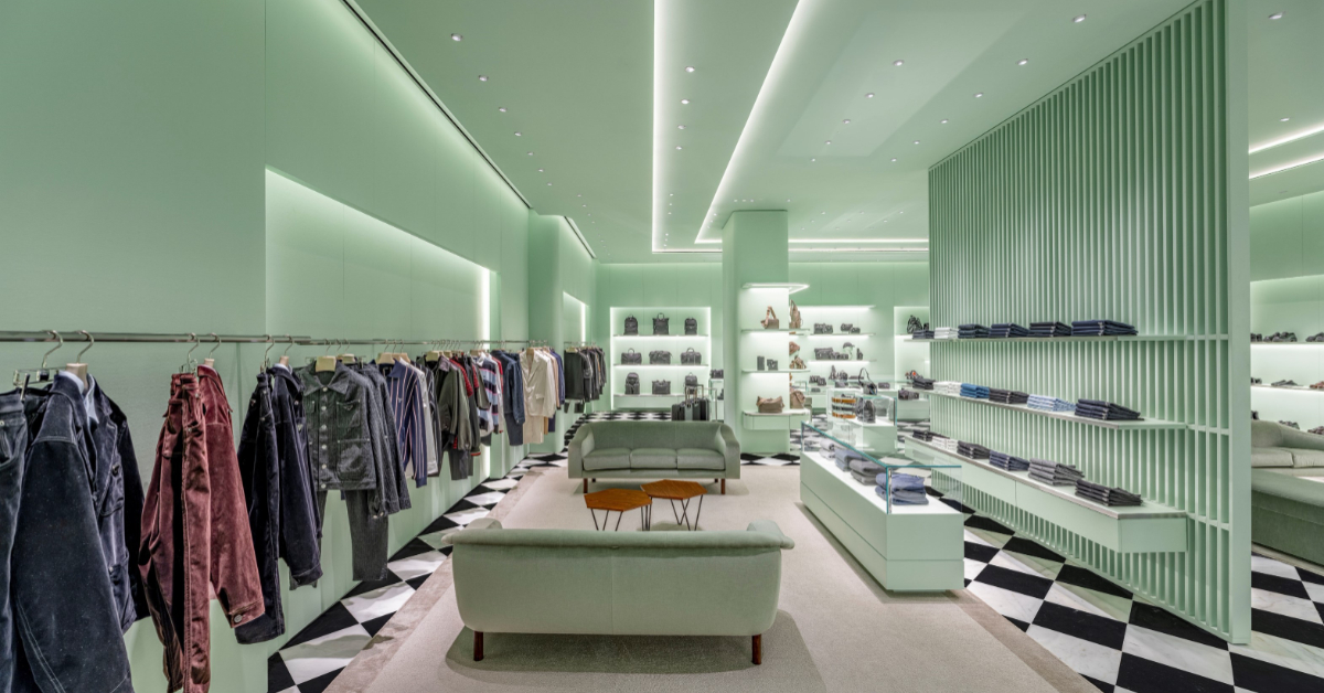 Prada ION Orchard 華麗登場：精品店升級開幕，Prada Caffè 優雅登場！