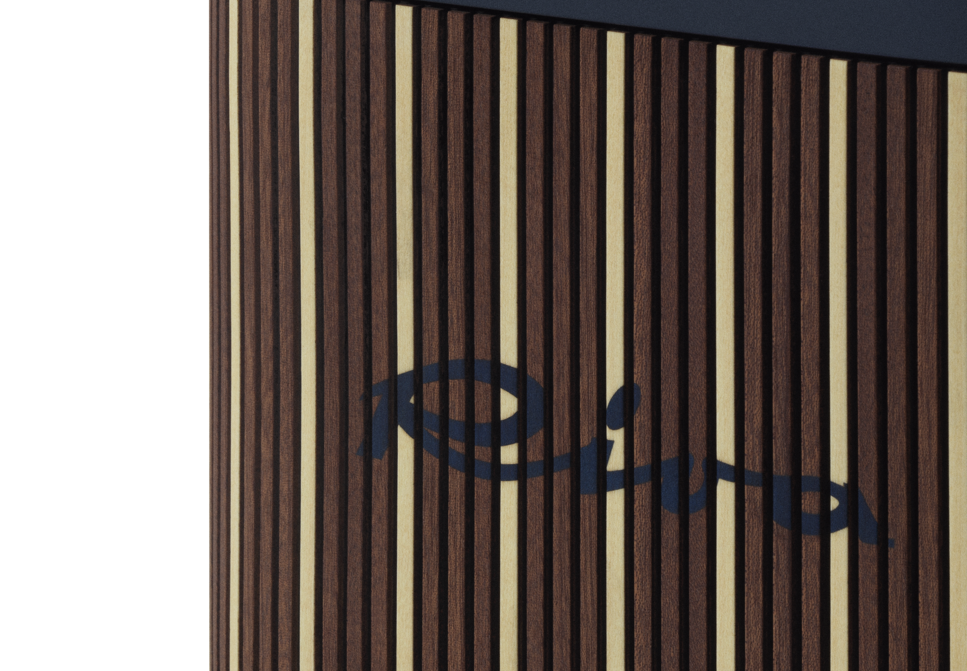 聲音與航海工藝的極致奢華對話——Bang & Olufsen x Riva