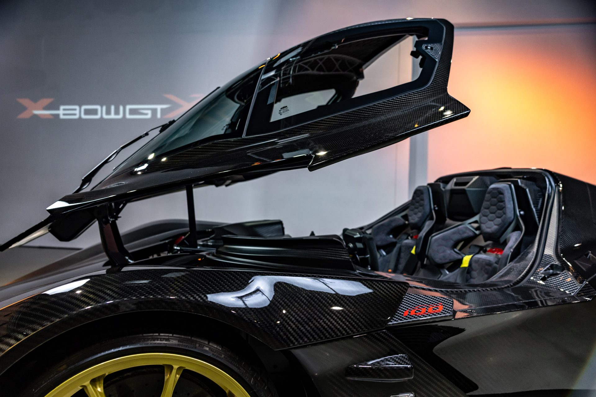 超越極限的終極駕駛體驗，最接近賽車的市售跑車 KTM X-BOW GT-XR