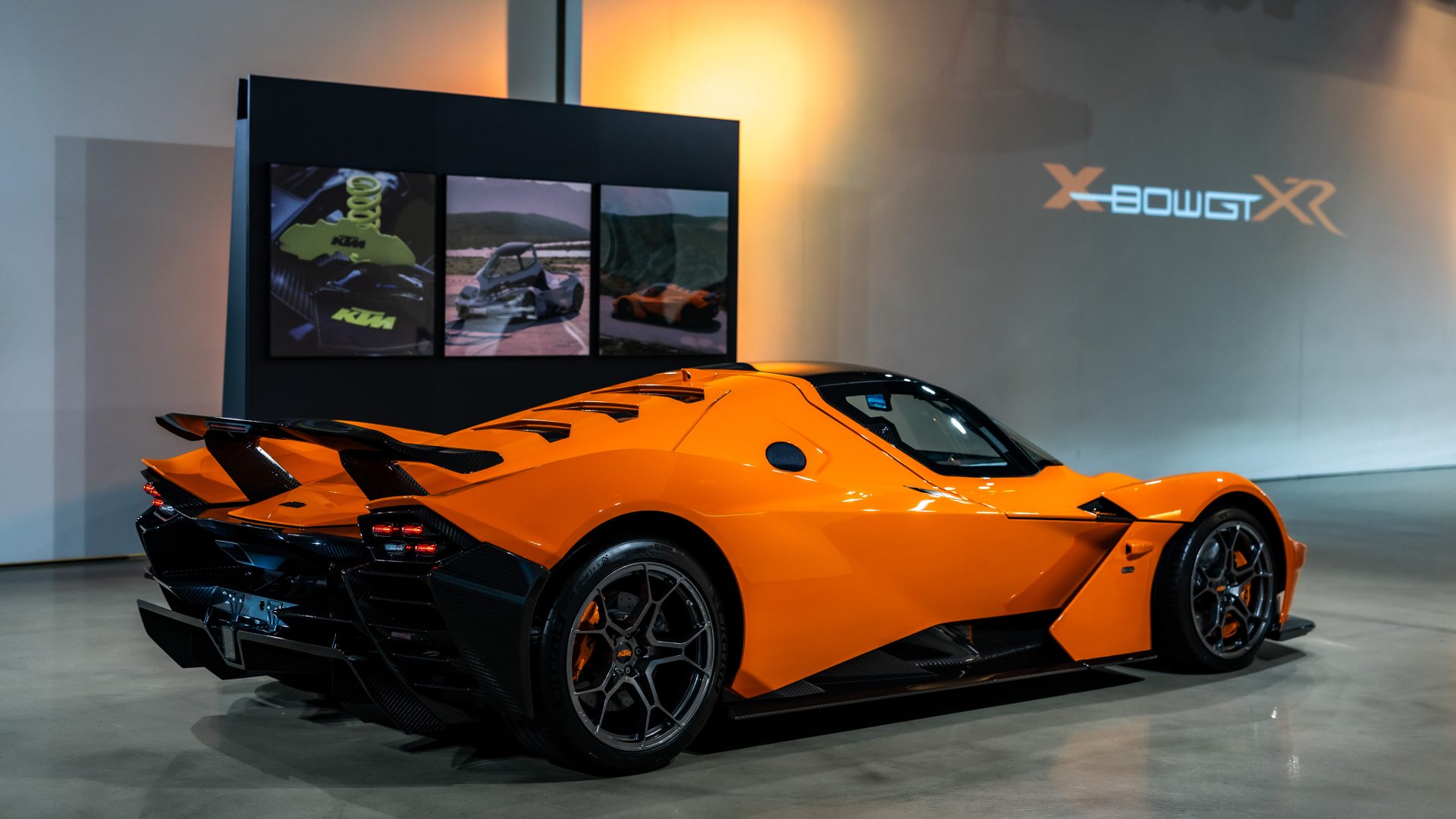 超越極限的終極駕駛體驗，最接近賽車的市售跑車 KTM X-BOW GT-XR