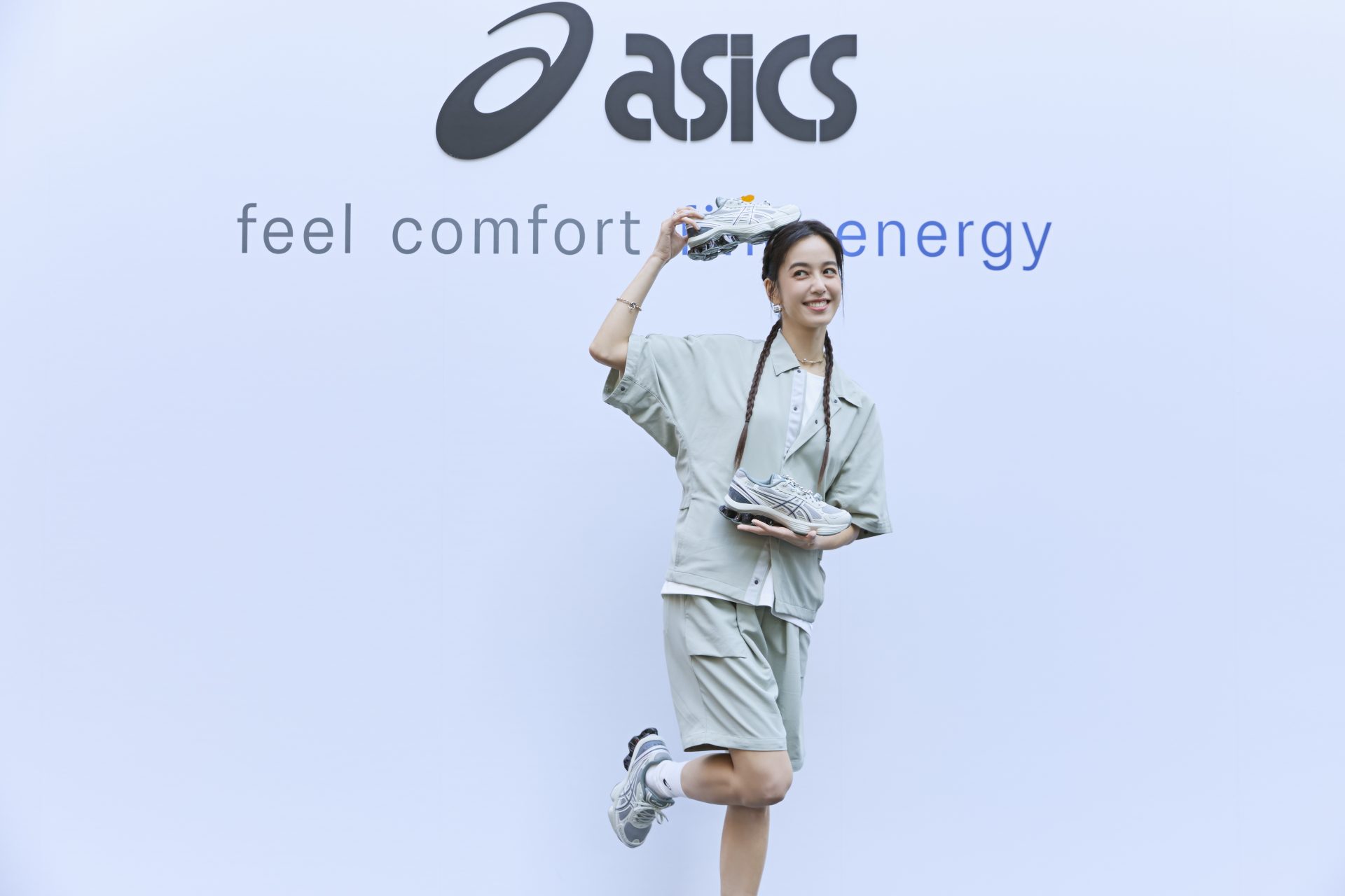 當經典科技遇上潮流文化，品牌形象大使陳庭妮帶逛信義區ASICS GEL HOUSE