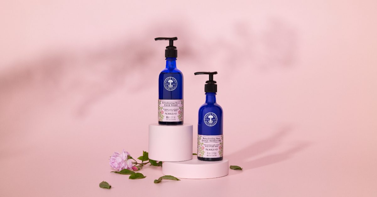Neal’s Yard Remedies × Morris & Co. 限定聯名!玫瑰保濕系列展現全新風貌