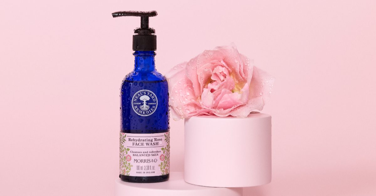 Neal’s Yard Remedies × Morris & Co. 限定聯名!玫瑰保濕系列展現全新風貌