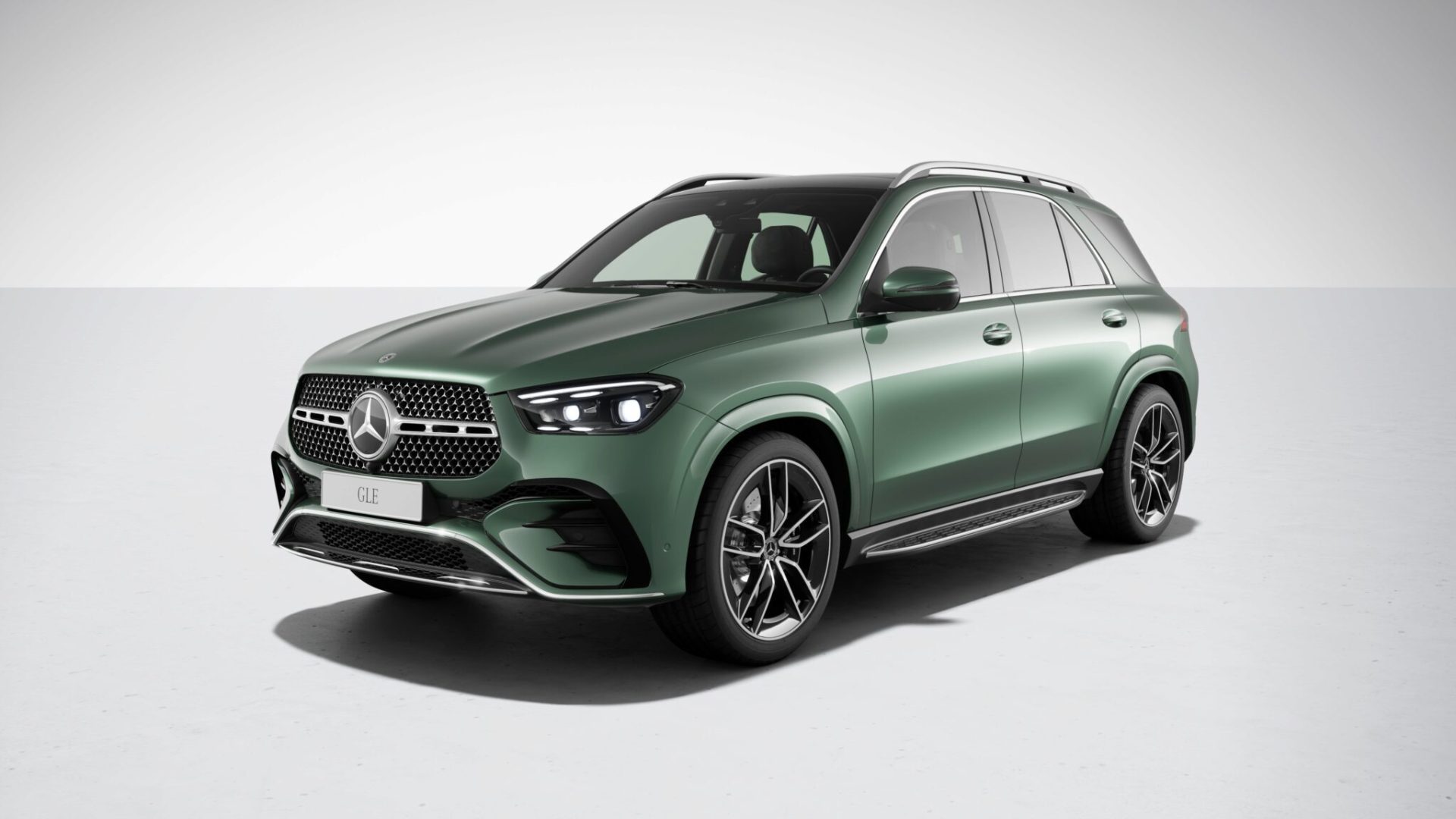 Mercedes-Benz 新年式 SUV 與 MPV 全面升級，打造豪華駕馭新篇章