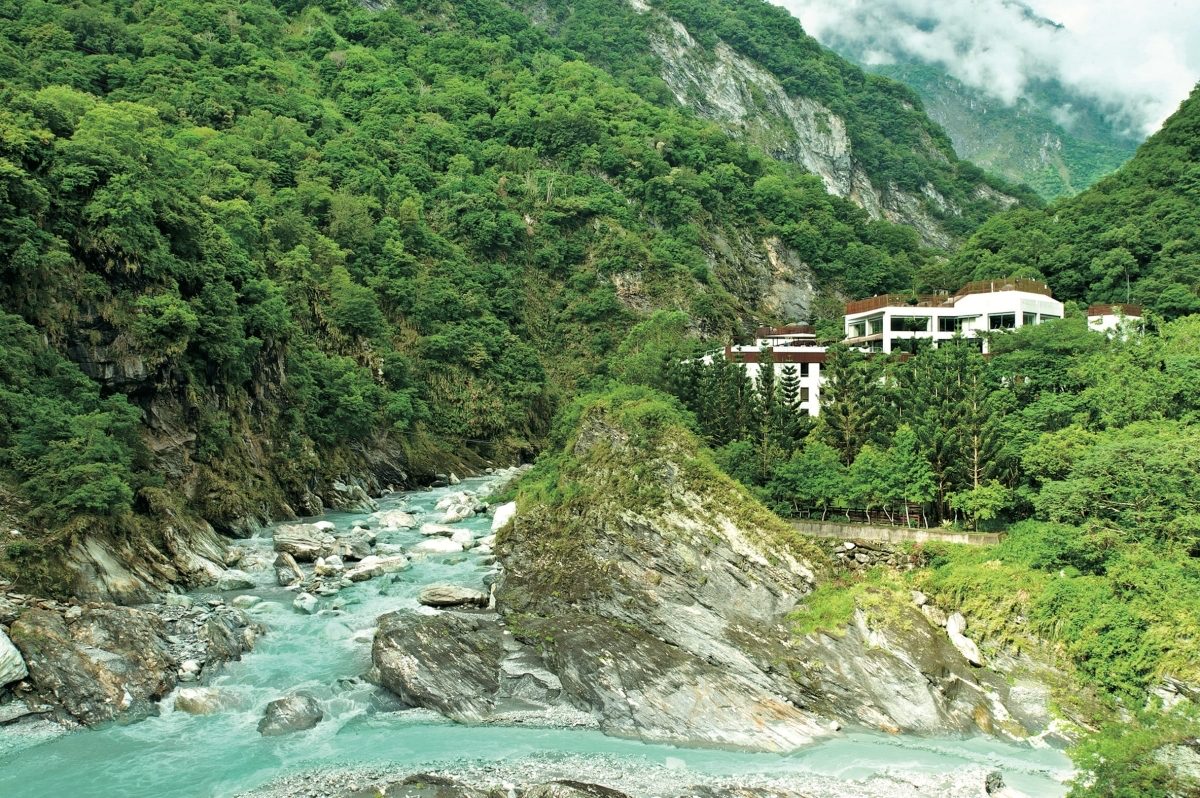 該去花蓮旅行了!花蓮綠旅新提案:太魯閣晶英攜手在地旅宿一同啟動雙宿聯名,從山林出發展開心靈體驗