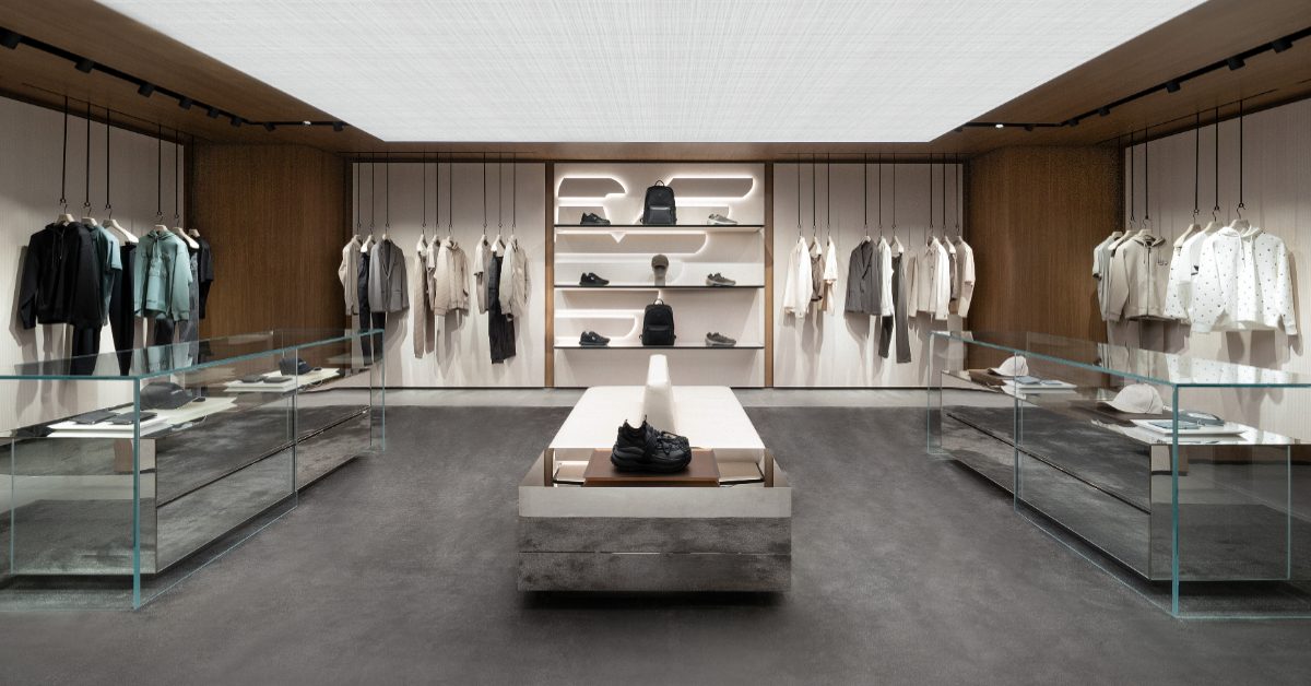 Emporio Armani高雄漢神店