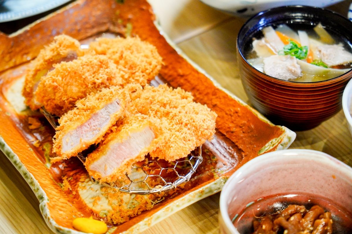 日本兩大餐飲品牌首登台！ポムの樹 蘋果樹、承知助by合點壽司首間海外分店落腳南港LaLaport