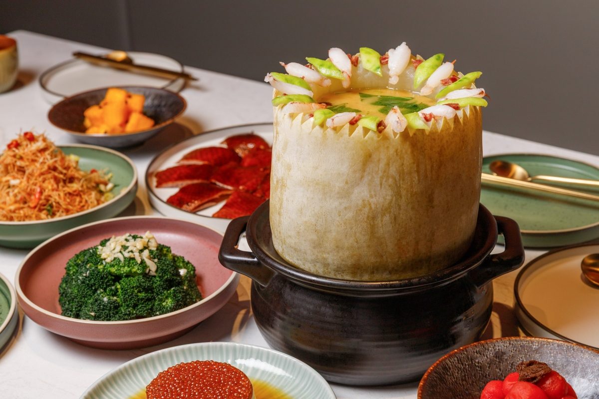 台中難定訂位餐廳再加1！九華樓台中朝富店開幕，烤鴨、牛舌、吊燒雞必點