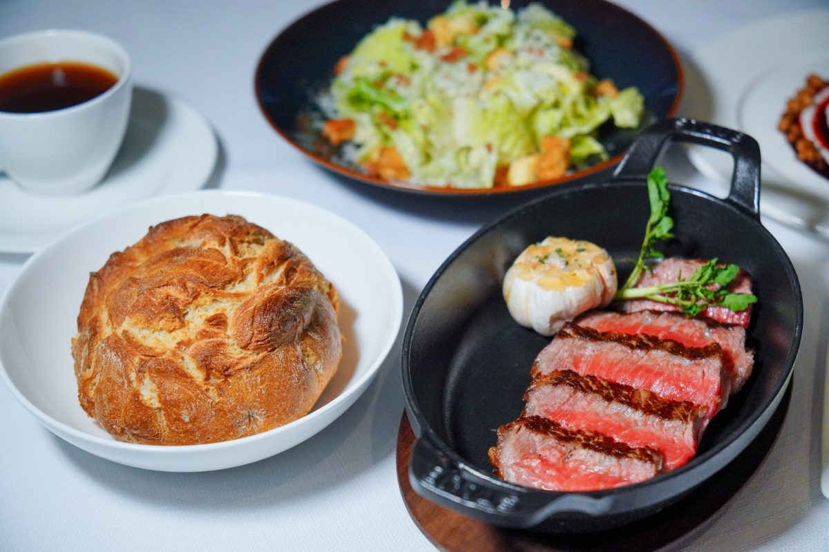 教父牛排進駐南港漢來大飯店！特推單點制餐點服務，「波本楓糖厚培根」成必點品項