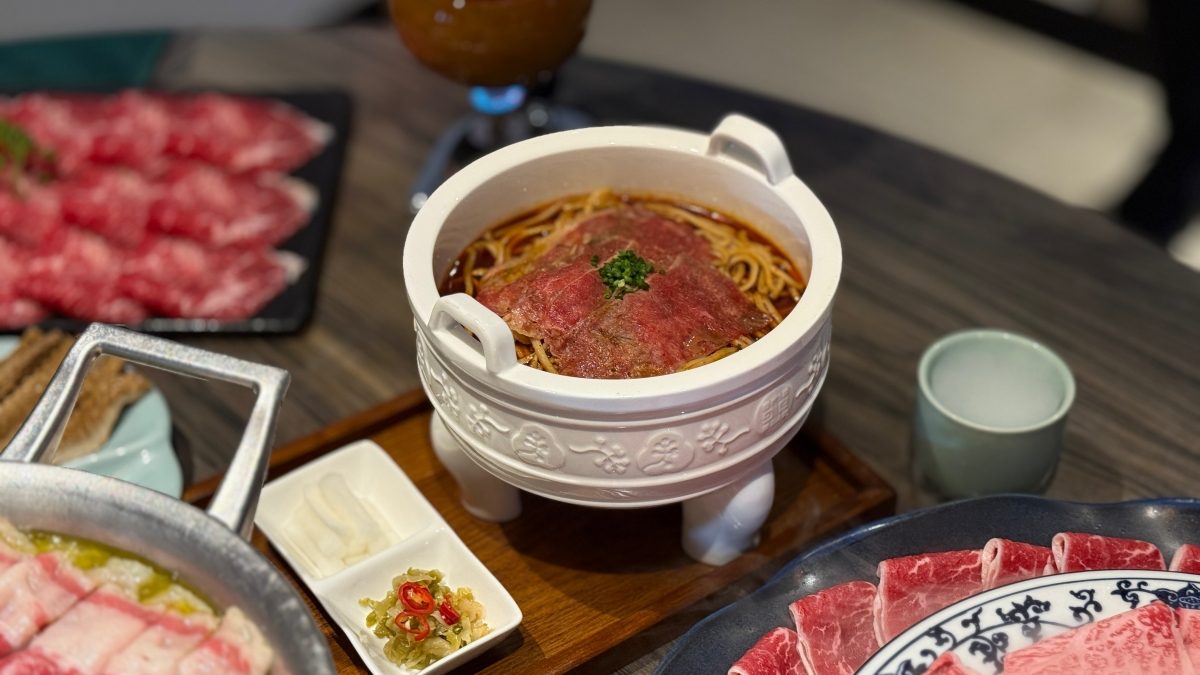 青花驕攜手故宮打造「故宮別院」餐展！會動的清明上河圖特定包廂裡看得到