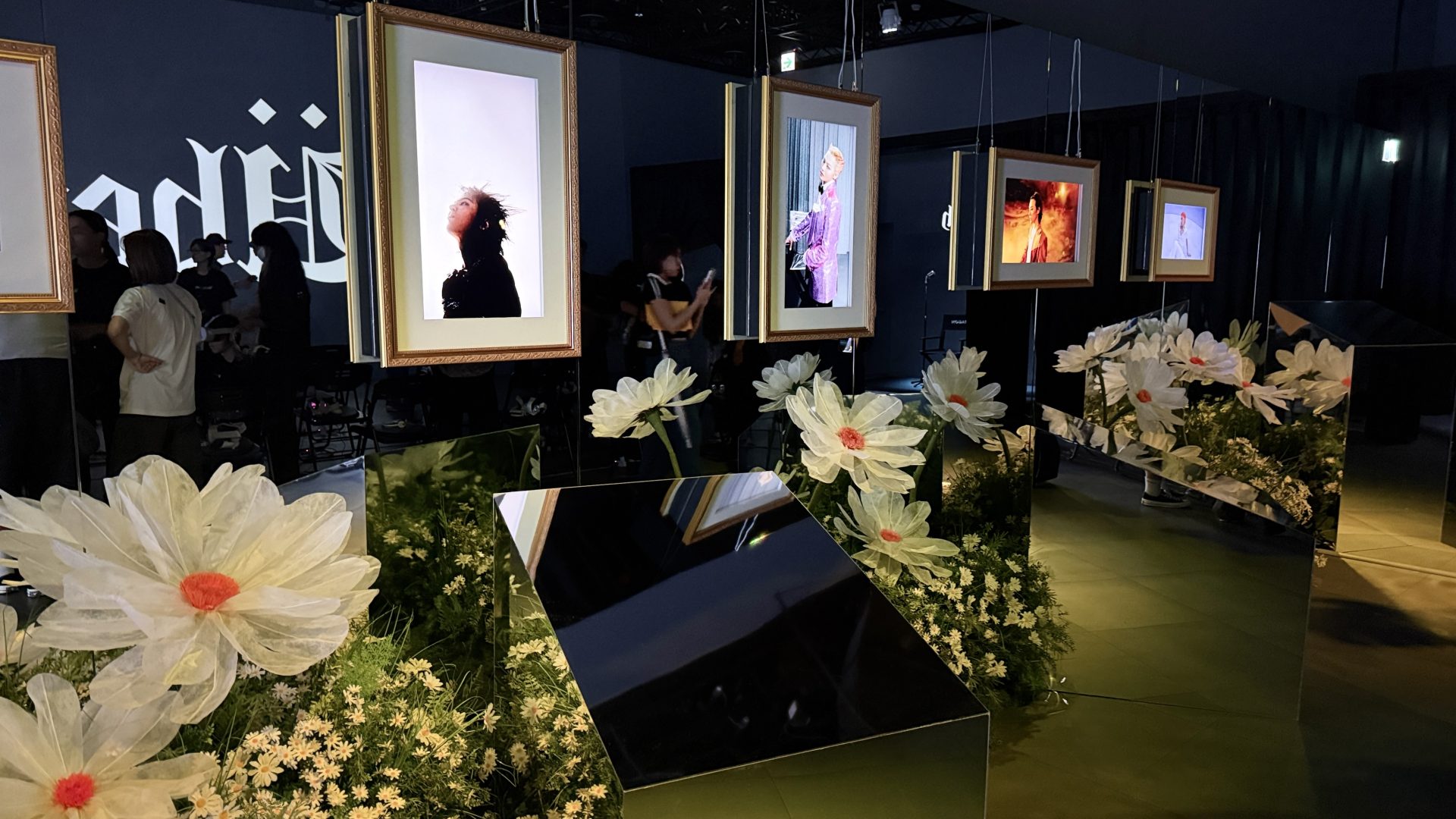 走進GD的內心宇宙！直擊台北101權志龍「Übermensch」台北展現場，VR、周邊、全息影像互動拍攝別錯過