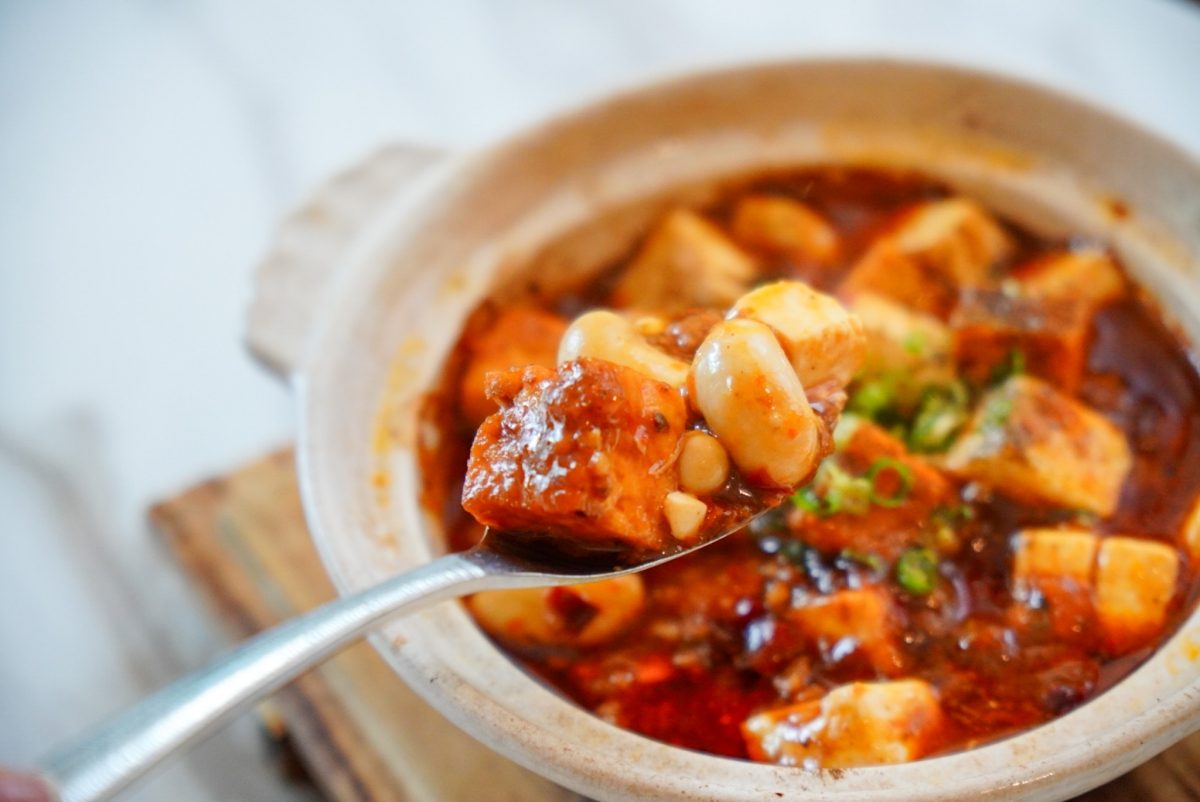 台北創新粵菜「玖尹」中餐廳夏季新菜：用雞胇與和牛入麻婆豆腐、鹿肉做肉包，11道主廚推薦料理消暑登場