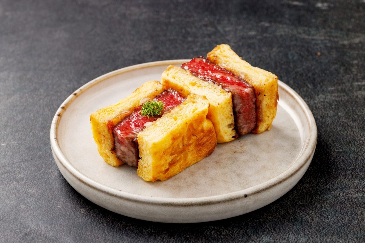 台北燒肉地圖快更新：電影《角頭》東區開燒烤店、德州第7名燒烤名店「Dayne’s」來台、牛B燒肉加入新東陽集團