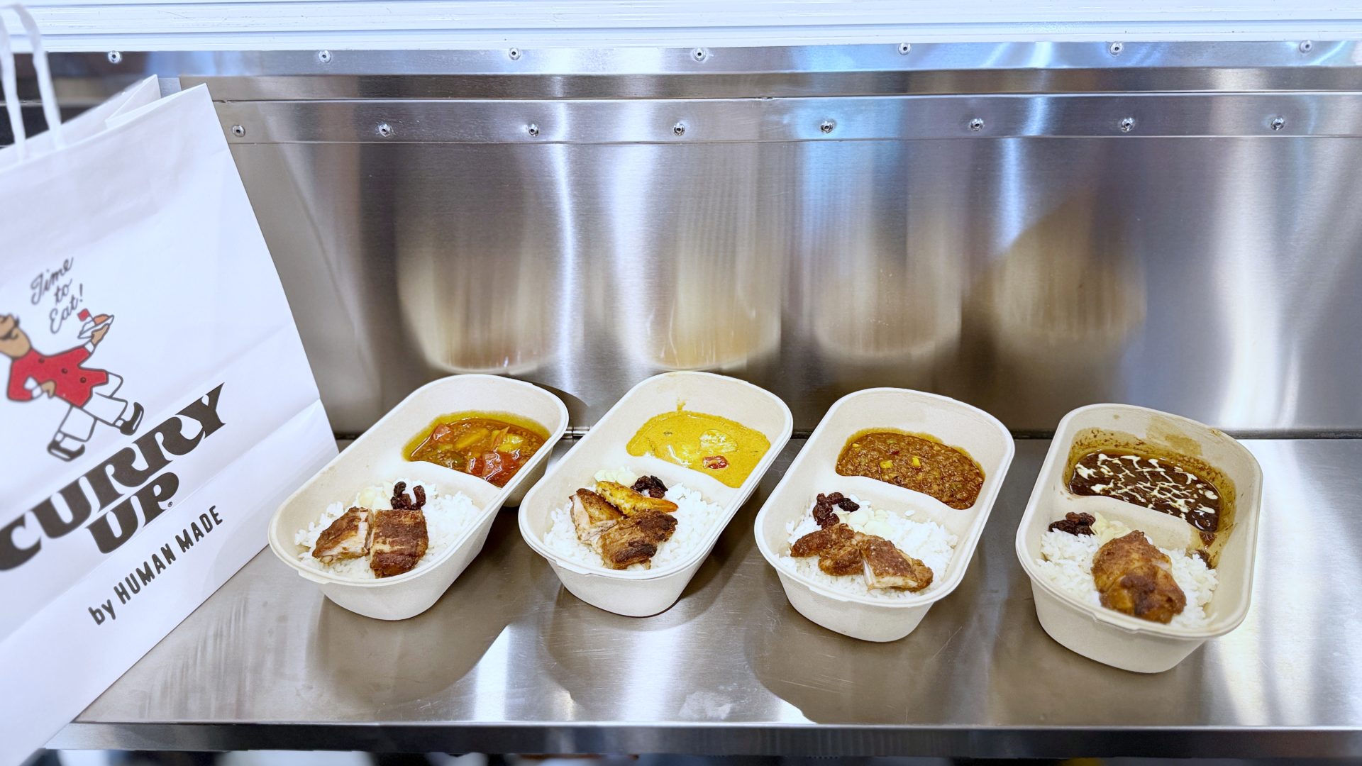 潮流迷必鎖定！日本人氣咖哩店CURRY UP快閃來台，四人氣口味咖哩與熱銷周邊完整盤點