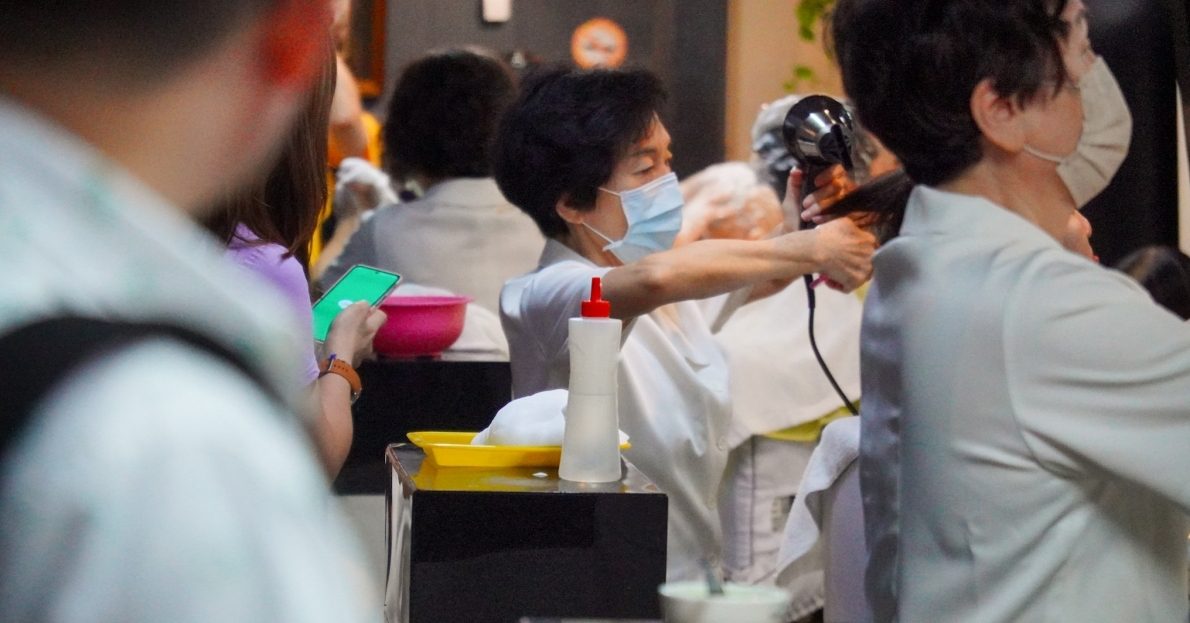 台南旅遊老派新玩法：爺爺的理容院居然是台南最復古新潮的打卡點