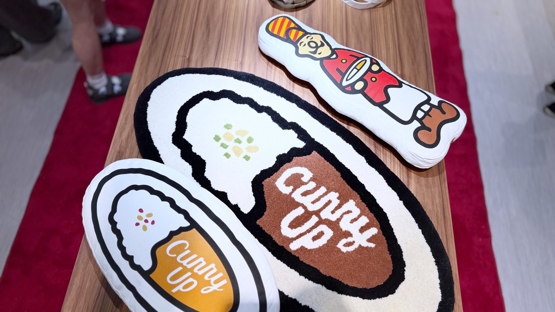 潮流迷必鎖定！日本人氣咖哩店CURRY UP快閃來台，四人氣口味咖哩與熱銷周邊完整盤點