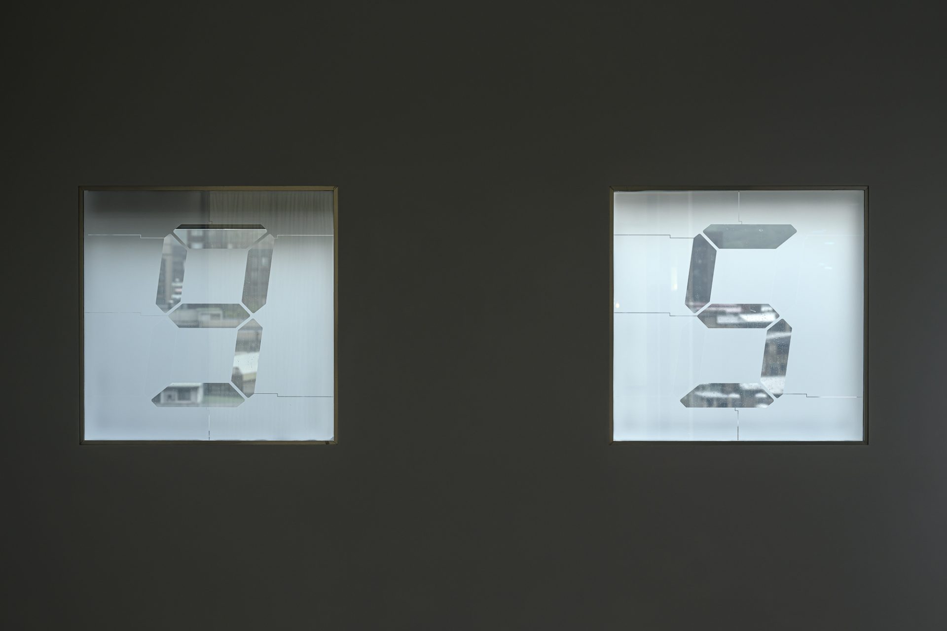 宮島達男在台個展第一站：內湖「TAO ART」藝廊揭開「無盡的生命循環」序章