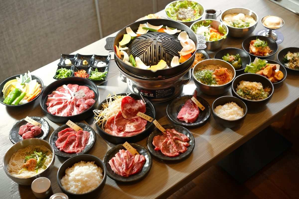 北海道排隊全羊肉燒烤店來開拓店：「旭川成吉思汗大黑屋」插旗台北中山，手切冷藏羊炙燒無騷味