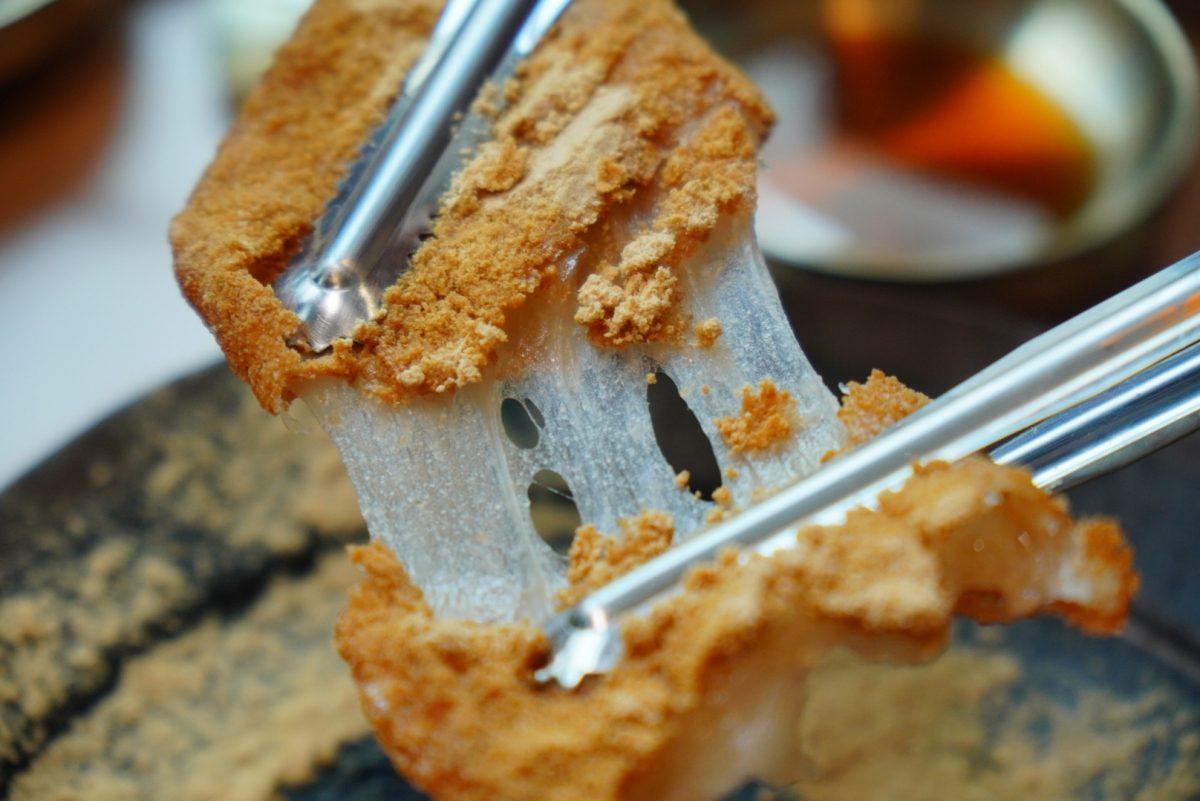 韓式料理排隊名店「Uncle-K馬鈴薯排骨火鍋」插旗台中!費時近50小時熬煮出與韓國同步滋味