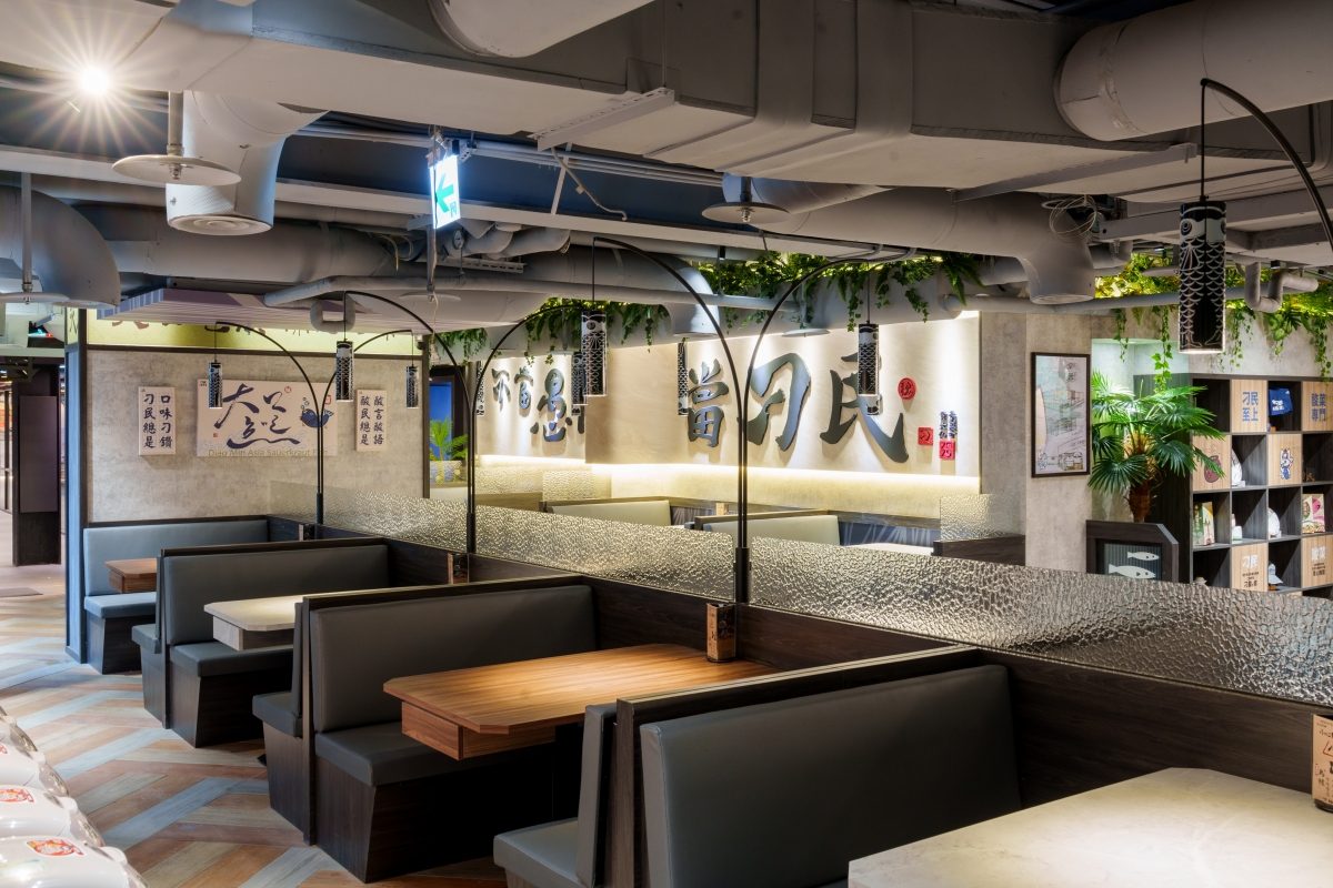 桃園終於開刁民酸菜魚!站前 ATT 盛大登場