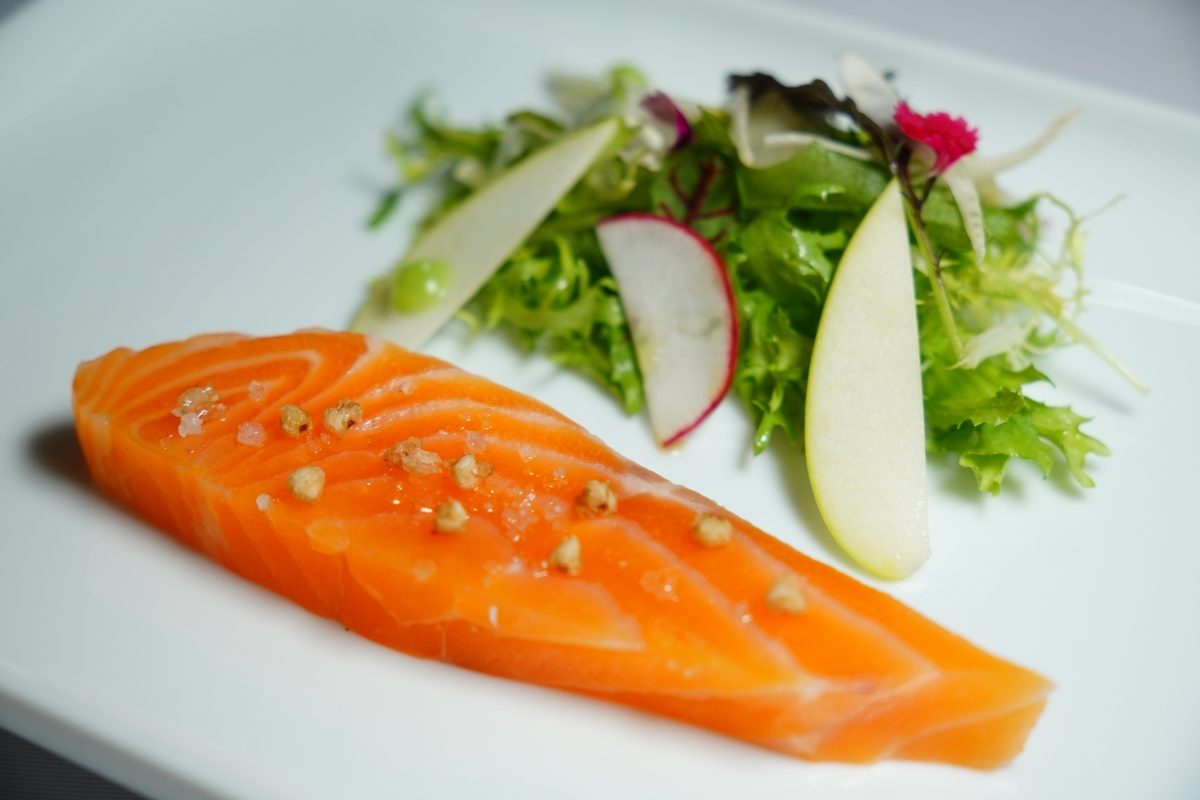 東區百貨地段再添法式新勢力！Théorie Theory 法式牛排館以單點料理重塑牛排饗宴