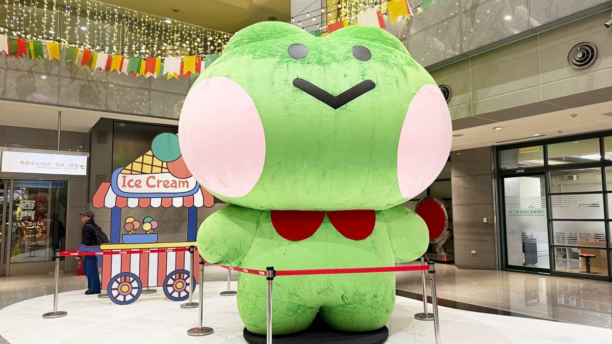 2025新北耶誕城五大打卡攻略彙整:從市政府32樓景觀台可將整座耶誕城盡收眼底