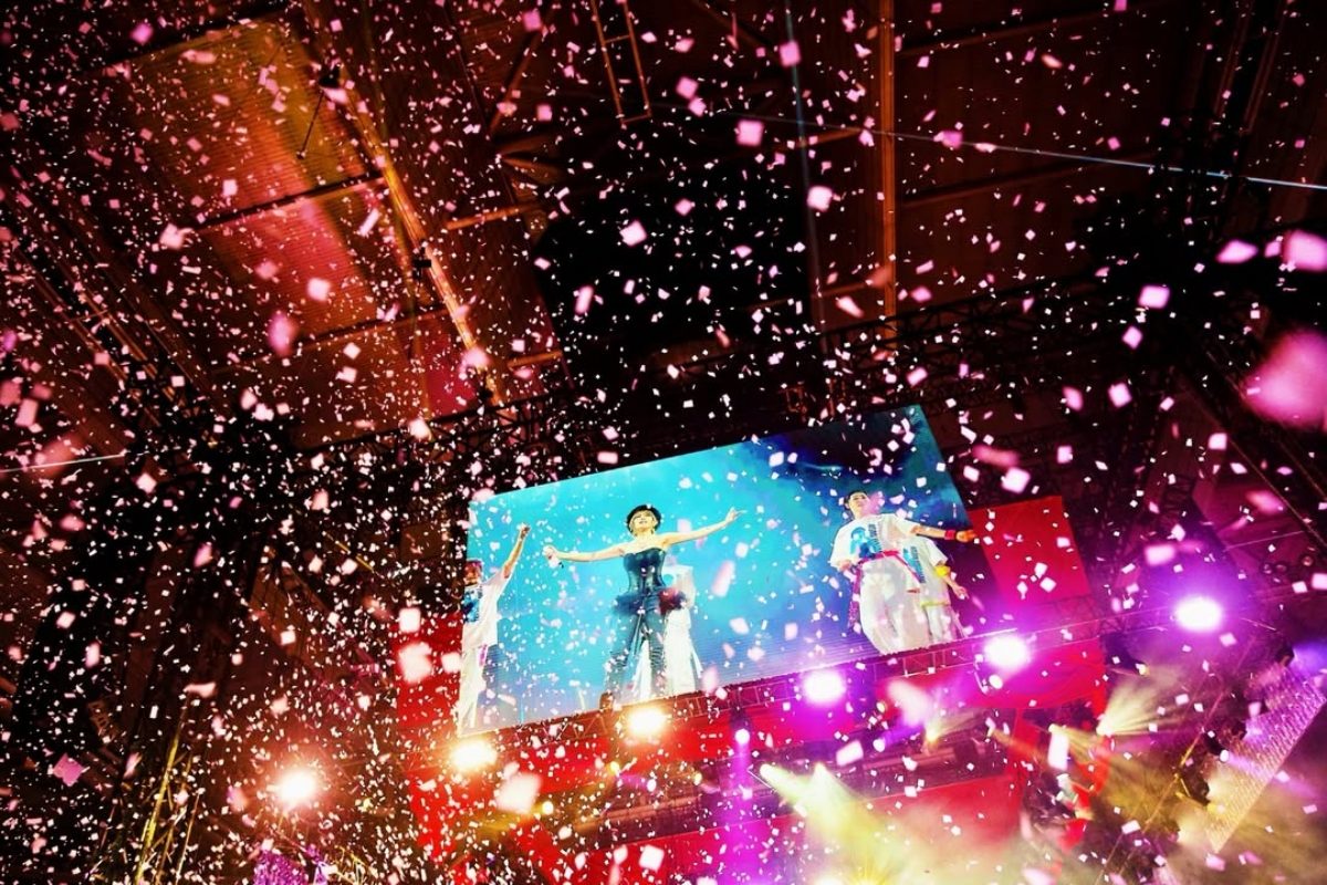 這是濱崎步的倔強也是她的寵粉Style：空了1萬4千個座位仍敬業表演！