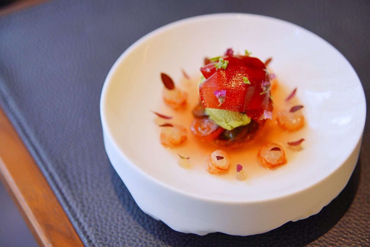 大直米其林一星餐廳 La Vie 冬季新菜登場：延續酸味的特色，描繪濃厚而溫潤的冬日餐桌