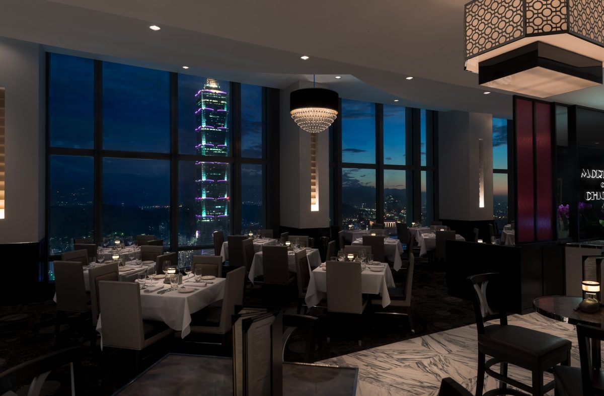 台北莫爾頓牛排館瞄準年末聚餐檔期:推出限時「全球頂級和牛系列」四款珍稀部位一次品嚐