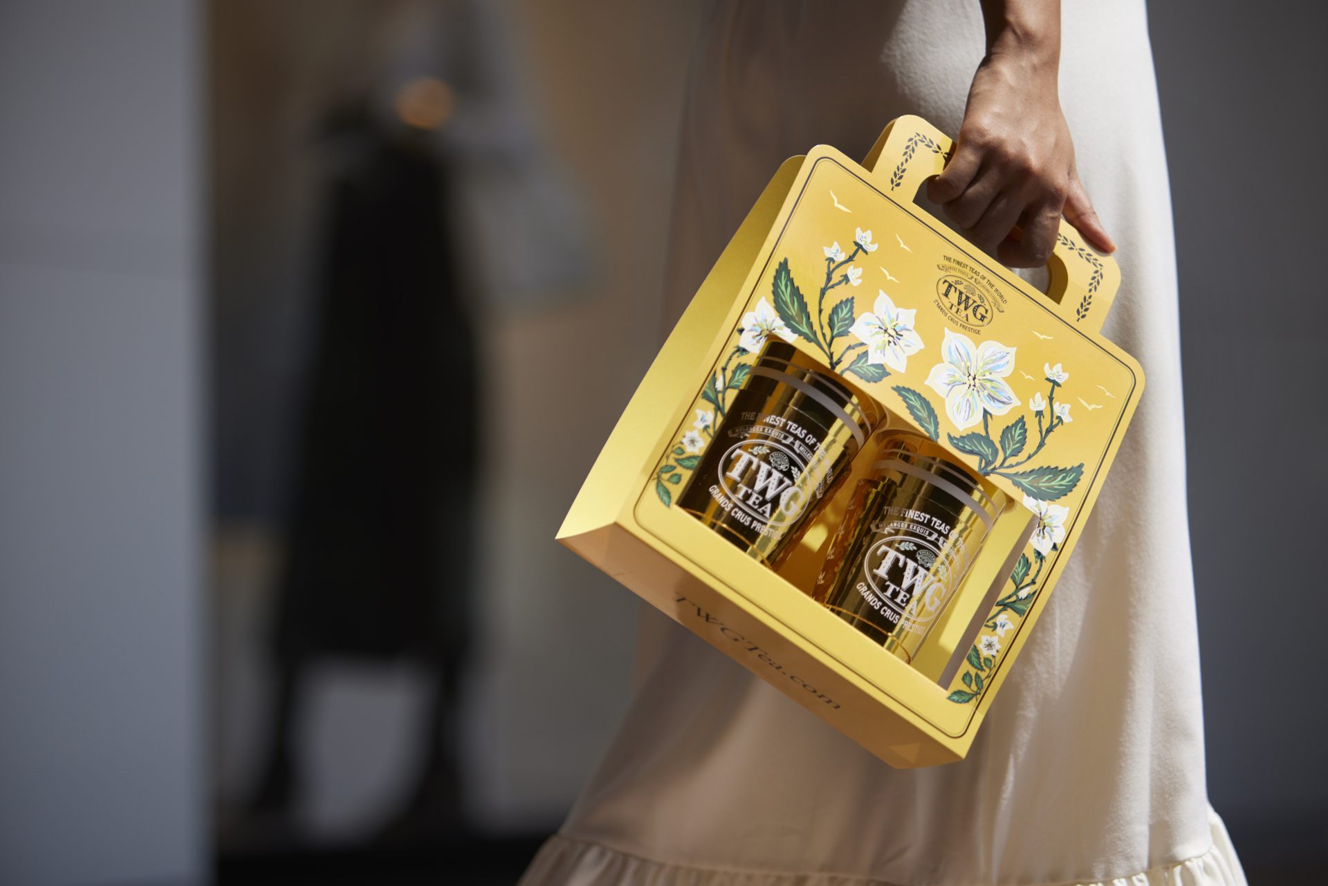 這杯外帶飲料滿是金光閃閃的奢華！TWG Tea 台灣首間精品與外帶茗茶概念店進駐新光三越A8二樓 