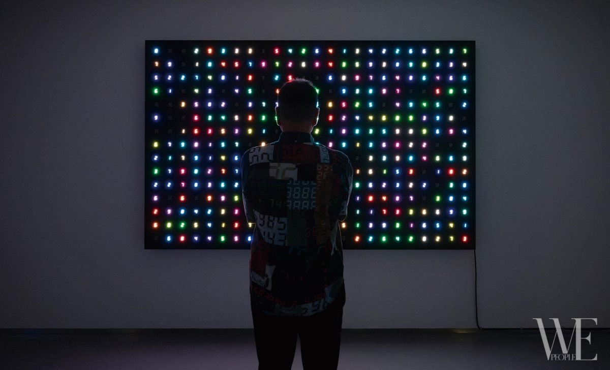 拼出數字下生死流動的哲理！專訪日本藝術家宮島達男：「永遠並不代表不變，它反而是一個持續的變化，也是一種循環。」