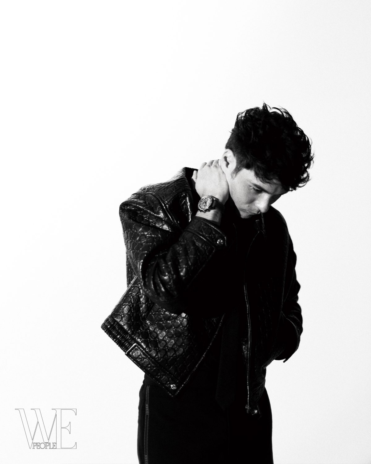 WEPEOPLE NO.199封面人物專訪：鳳小岳｜活出自己最不可思議的模樣 Don't Give Up! Keep on trying 