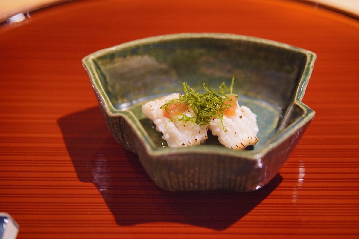 藏在壽司裡的奪星野心！專訪米其林一星「鮨嘉仁」料理長奧地太一：「新的一年期望可以升上二星」