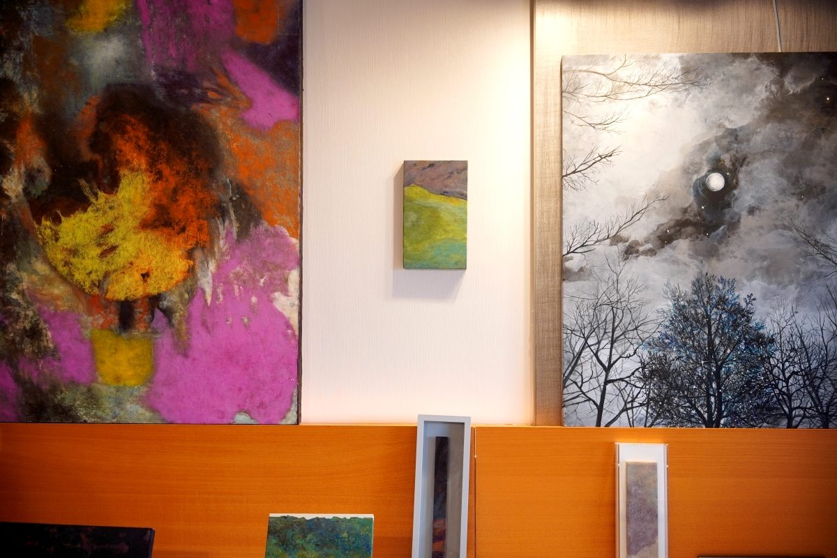 藝術品怎麼掛才不突兀？從2026 ONE ART的飯店展間探索3大藝術品陳列靈感、特色展品一覽