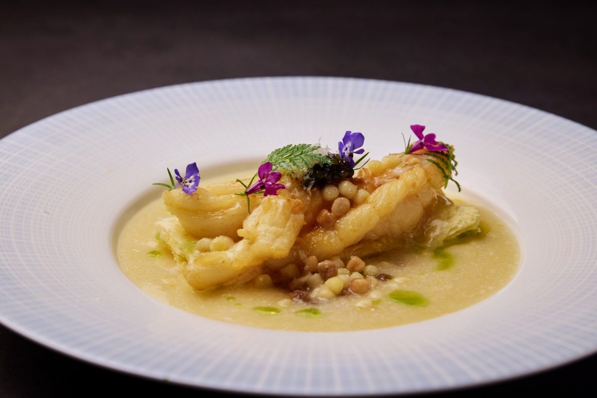 南京商圈中菜的期間限定！「玖尹中餐廳」邀請鄺啟明客座，打造自1/27起為期三天的傳承饗宴