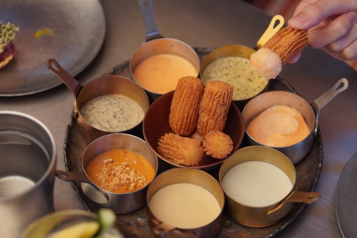 台北松菸全新聚會場所：「WHAT's LA SAUCE」中西合併餐點提供晚餐餐酒服務