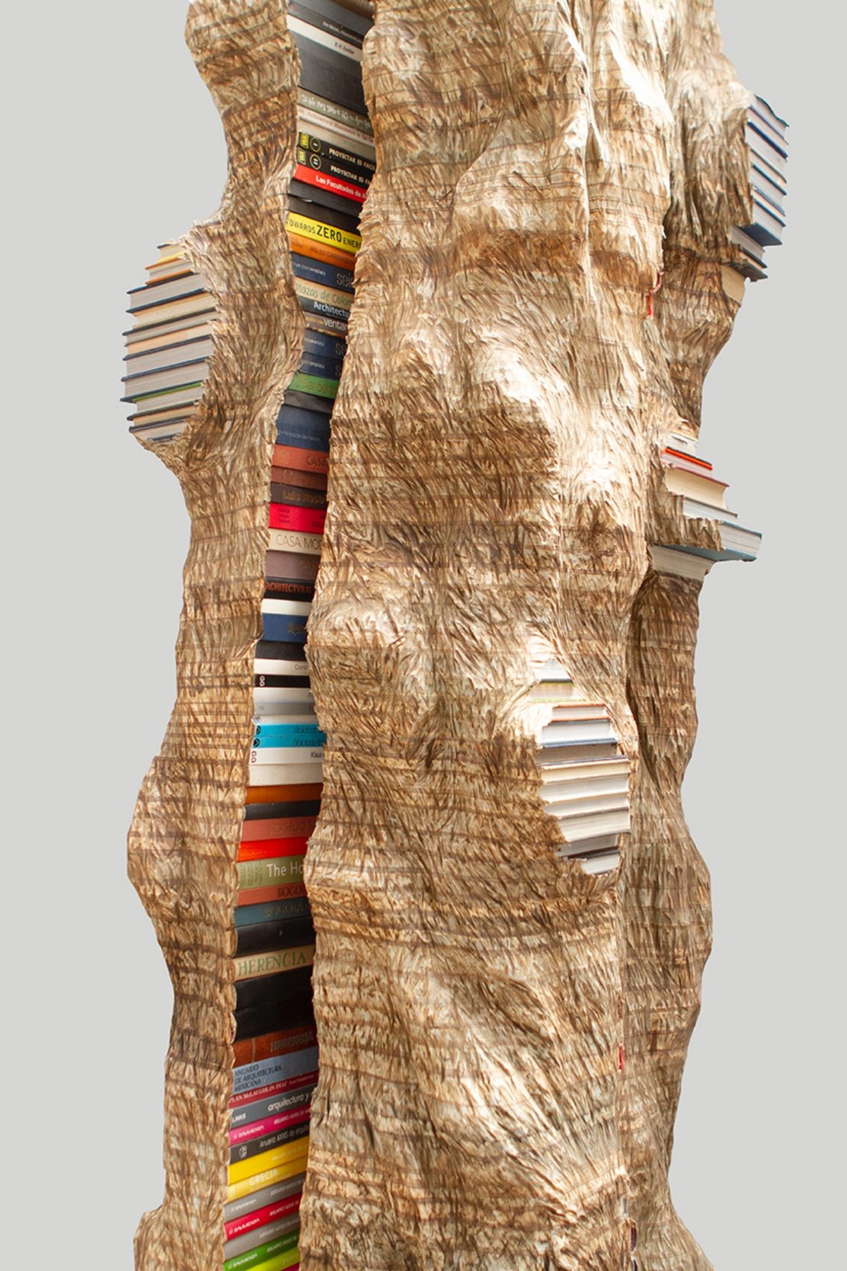 不讓藝博會成為年度公式！專訪Art Basel Hong Kong總監Angelle：「讓香港巴塞爾成為觀察當下、預見未來的平台」