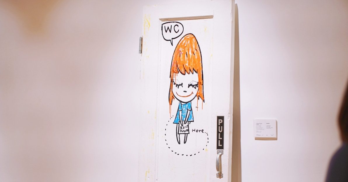 奈良美智喝醉酒畫在廁所門上作品將登3月香港富藝斯拍賣會！台北預展3/13、14兩天BELLAAITA登場