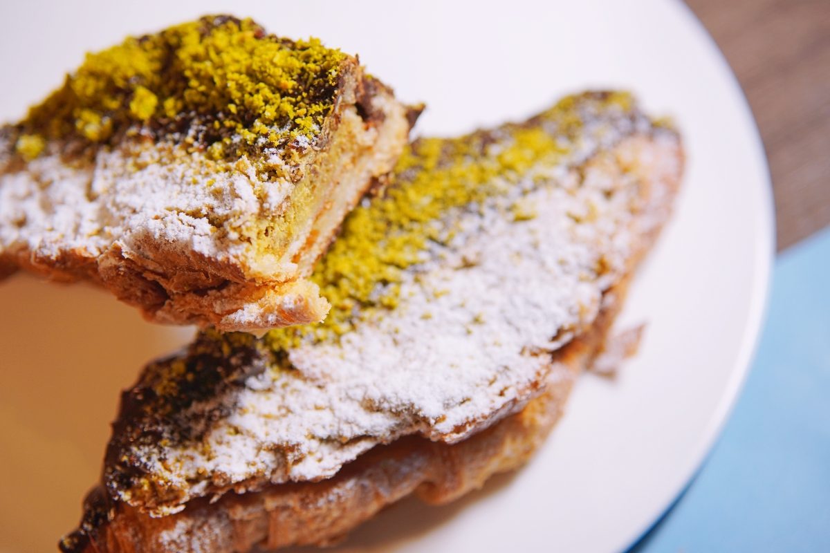 《黑白大廚2》金勳主廚主理名店Teddy Beurre House快閃台北晶華！帶來爆漿卡士達塔、杜拜巧克力可頌等話題甜點