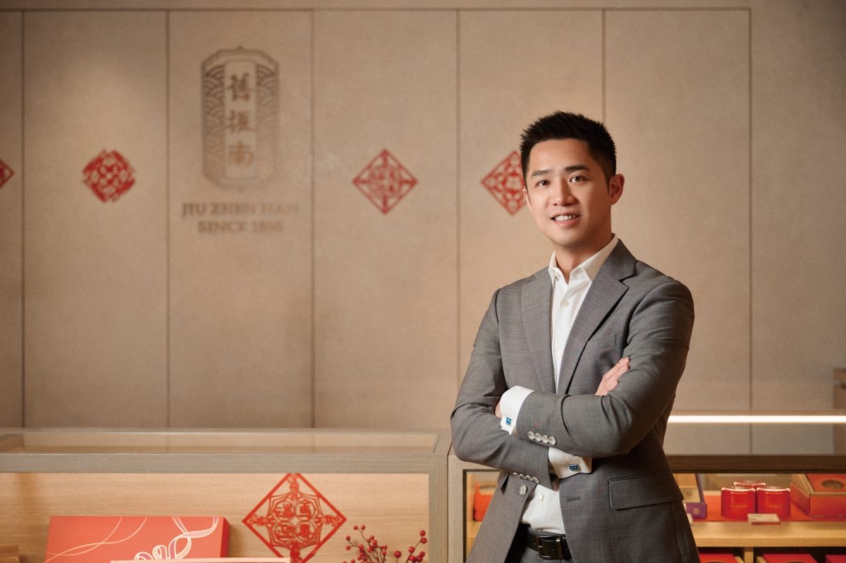 用漢餅寫未來！舊振南的百年進化論，第五代經營者李博元：「我們從來不把『傳統』當成限制。」