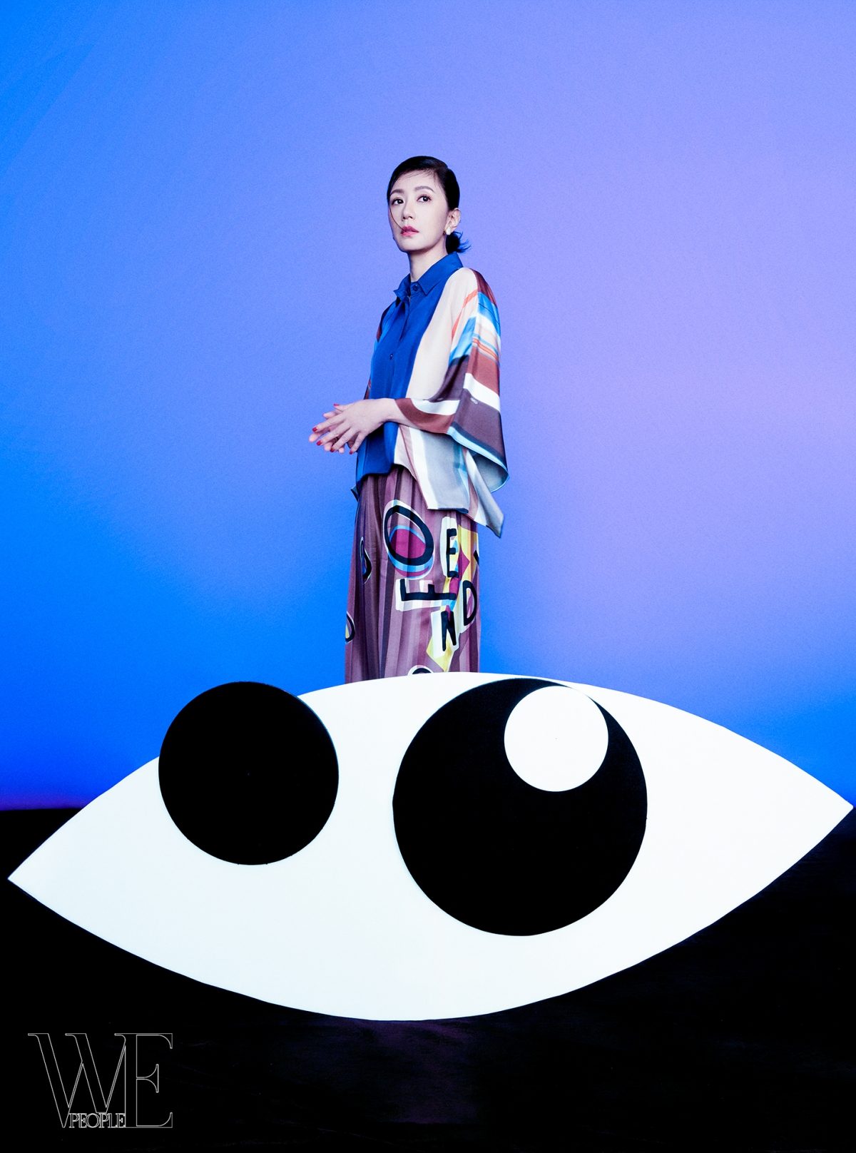 WEPEOPLE NO.200封面人物專訪:賈靜雯|隻字片語,在起心動念間 Softness, by Choice